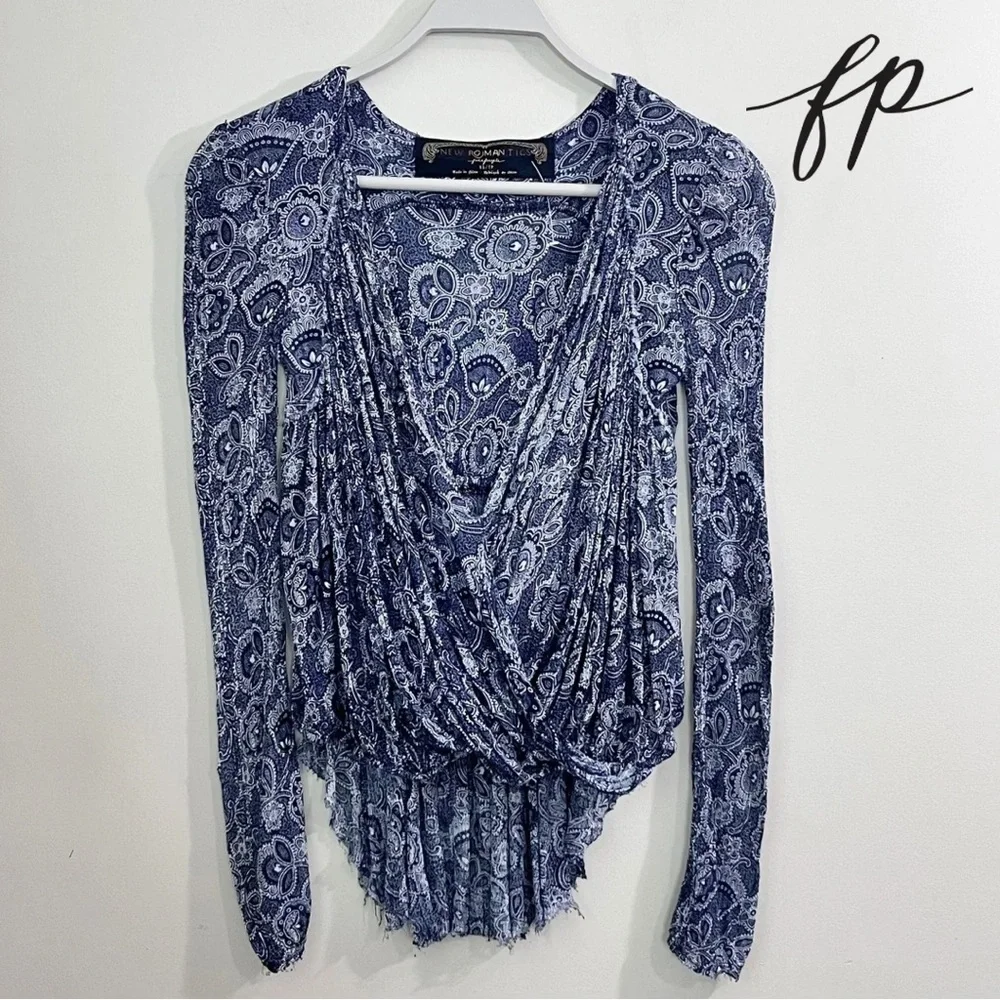 NWOT Free People New Romantics V-Neck Print Top